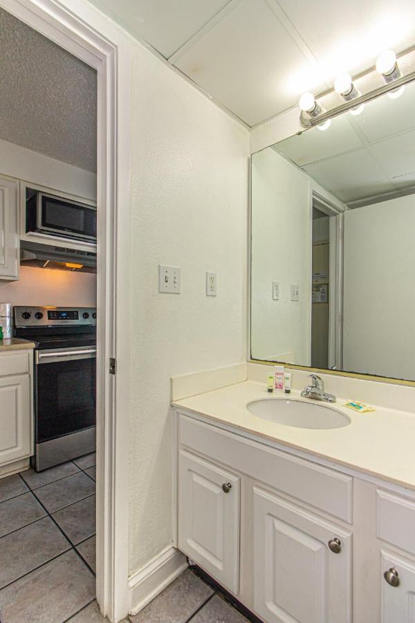 11Th Floor Suite With Incredible Views! Sea Mist Resort 51106 - 2 Double Beds - Full Kitchen! Myrtle Beach Exterior photo